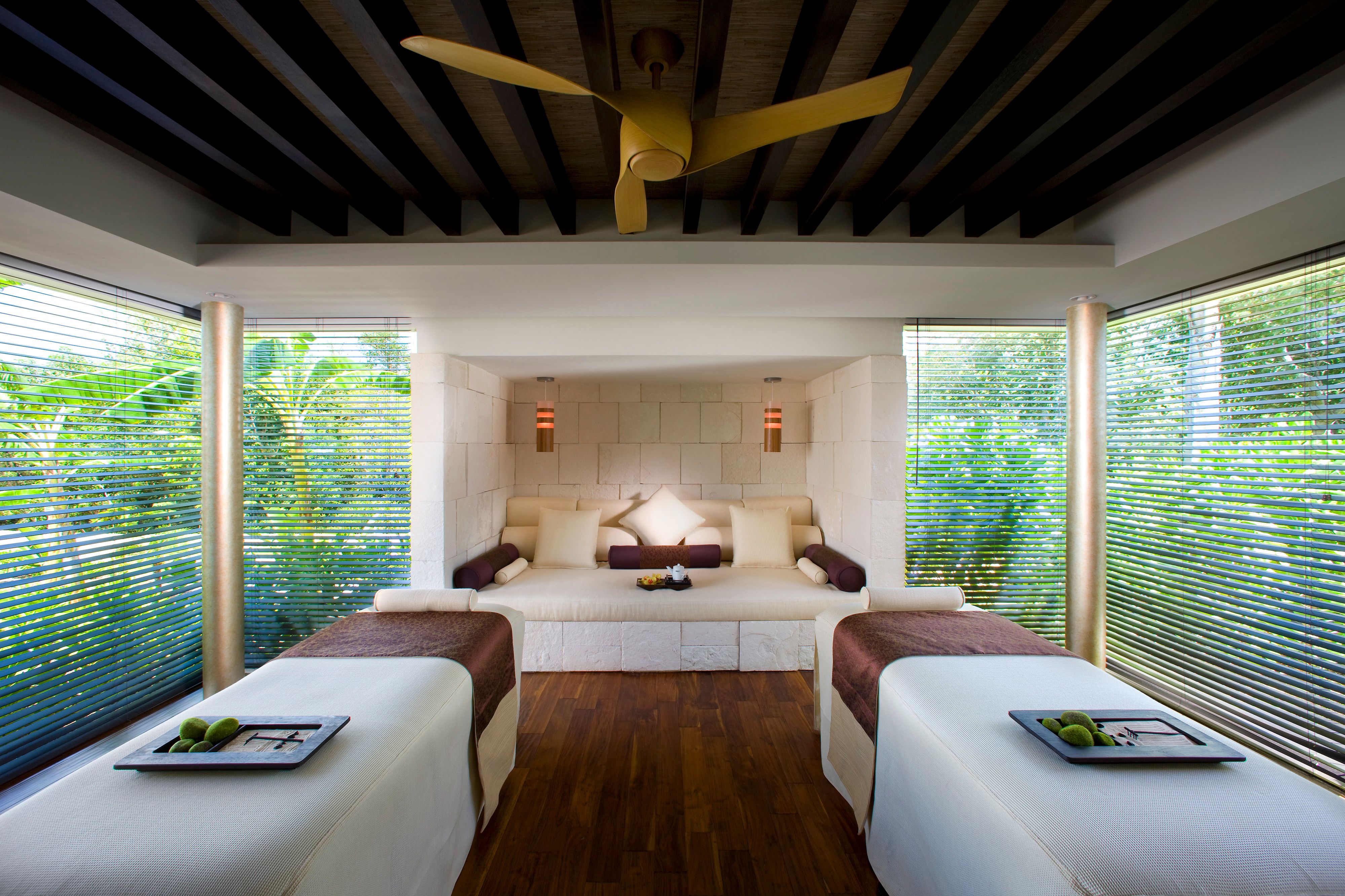 Blue Diamond SPA