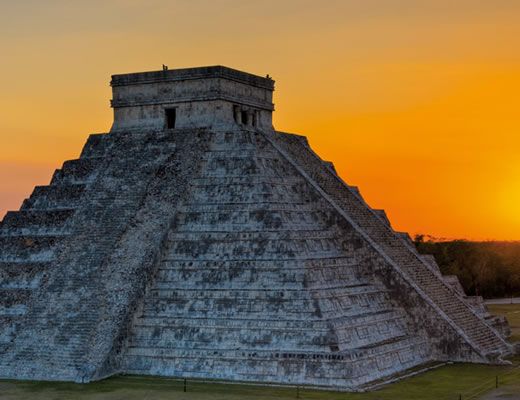 Visit Chichen Itza